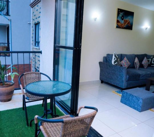 2Bedroom Luxury near JKIA airport/SGR with balcony